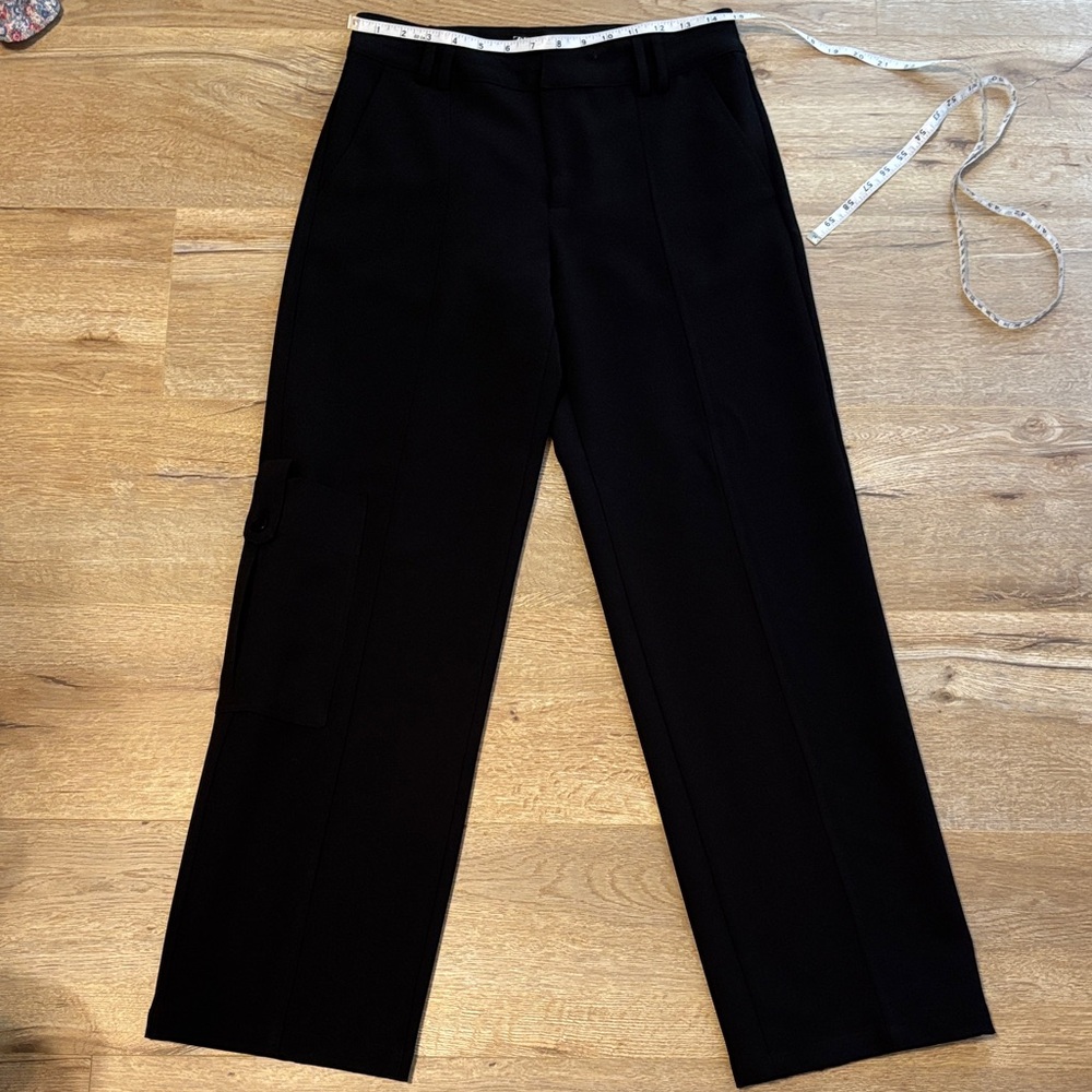 Zara black Trousers with one side pocket in the middle